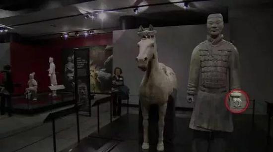 ���۶ϲ�����һ��Ĵָ�ı���ٸ��