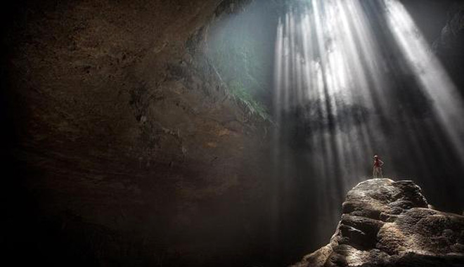 ��Ӱʦ����ӡ�ᶴѨ�ı��ж��������