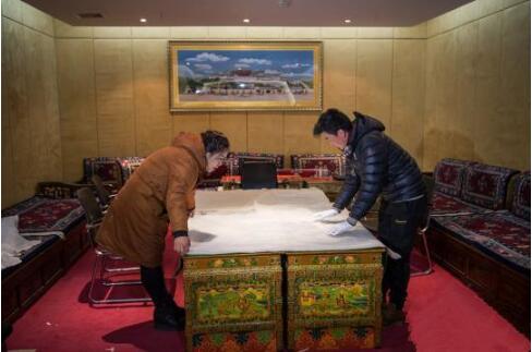 �׶�����ݽ�չ��������߹������ �����Ϊ�״��빫�ڼ���