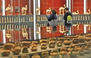 �߰����������������չ�� ���·Ϊ������12��