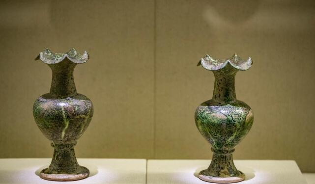 ��Ͽ����ݾٰ조����ӡ��������ͬ�ɽ�Ԫ����չ��